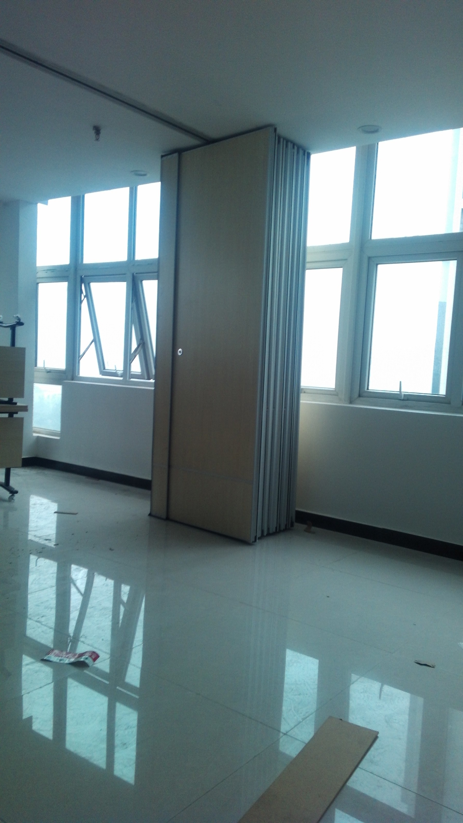 武漢活動(dòng)隔斷廠家：酒店活動(dòng)隔墻系列